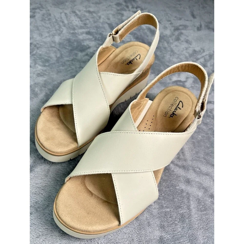 Clarks White and Tan Platform Sandals
